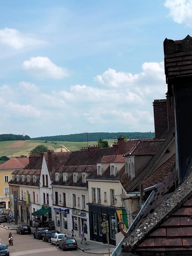 Les Appartements De Chablis Luaran gambar