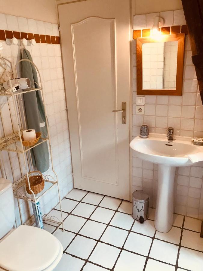 Les Appartements De Chablis Luaran gambar